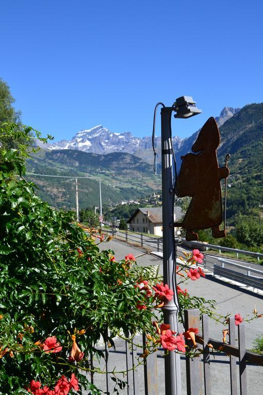 B&B Les Fleurs Gignod Luaran gambar