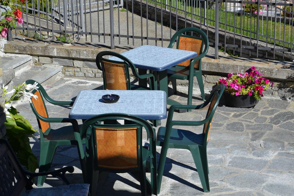 B&B Les Fleurs Gignod Luaran gambar