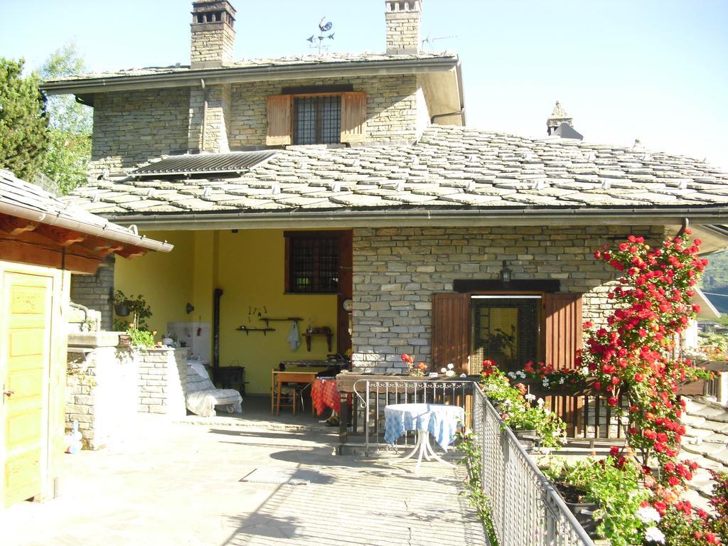 B&B Les Fleurs Gignod Luaran gambar